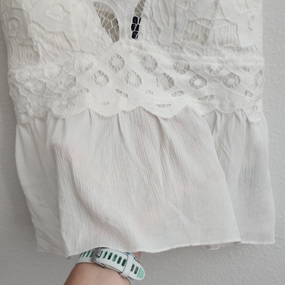 J for Justify White Lace Tiered Camisole - Picture 5 of 12